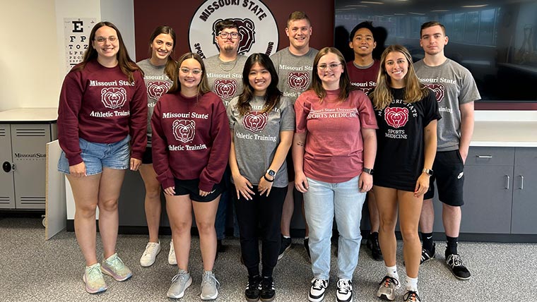 A cohort of athletic training students.