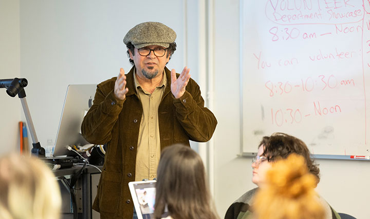 Dr. Fatih Benzer gives a lecture on art education.