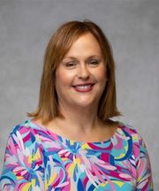 Suzannah Pace headshot